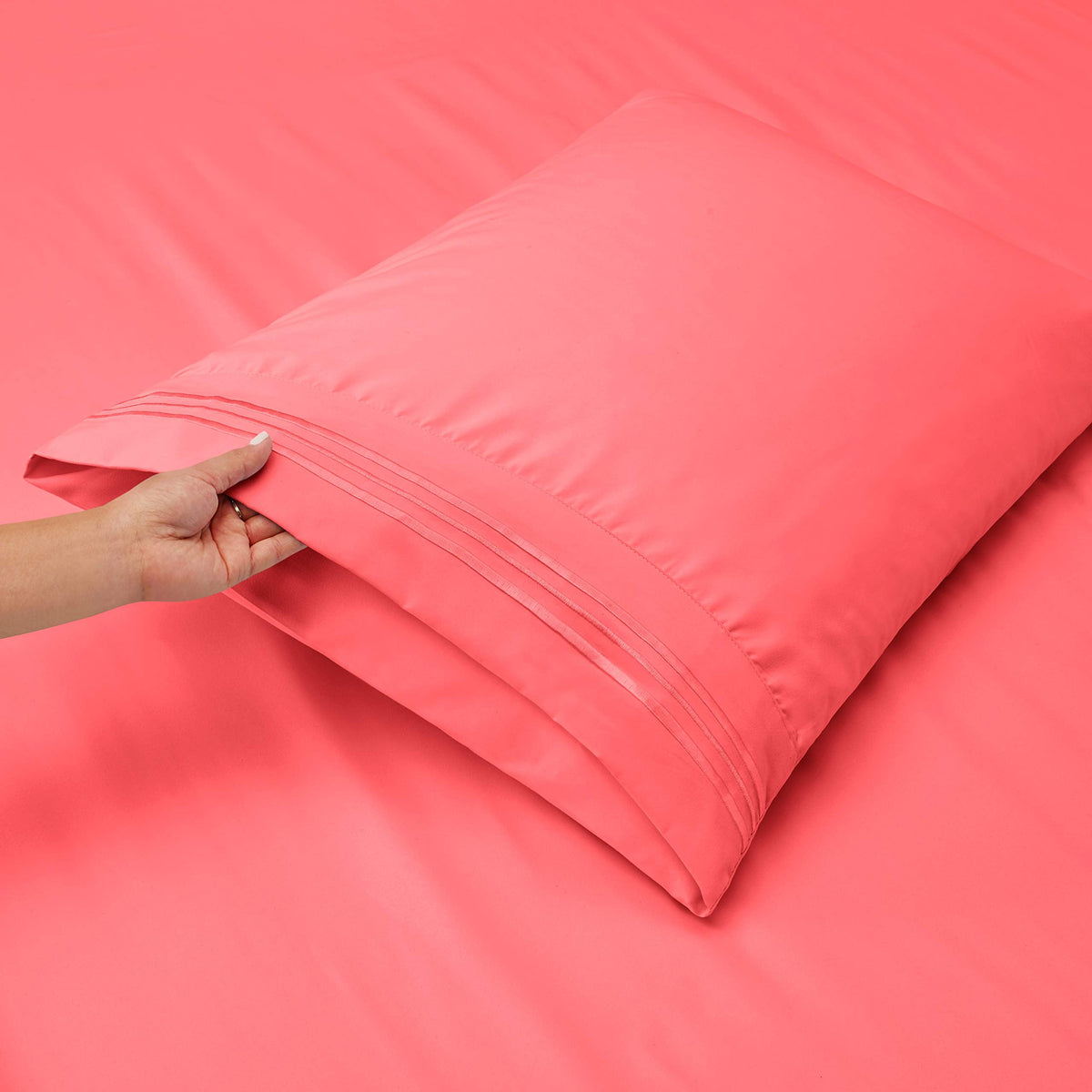 Hearth & Harbor Full Size Sheets - 4 Piece Bed Sheet Set, Hotel Luxury Double Brushed Bed Sheets - Extra Soft Bedding Sheets & Pillowcases, Full, Coral Pink