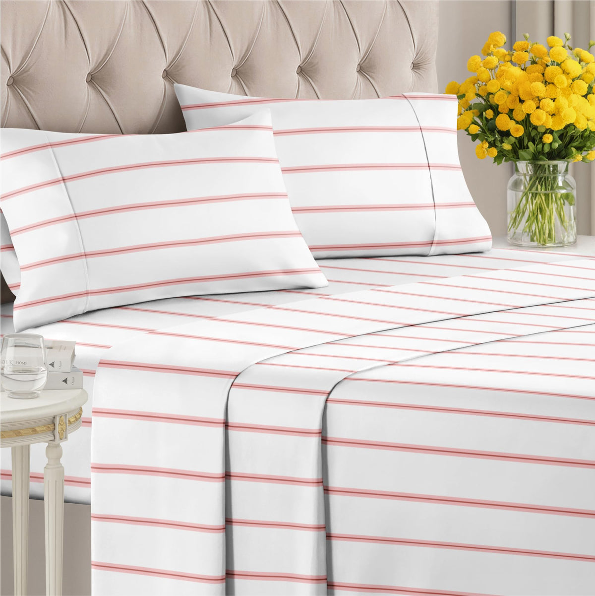 Striped Sheets - Red & White Striped Sheets - 1 Flat & 1 Fitted & 2 Pillowcases w/ Deep Pockets – Wrinkle & Fade Free - Ultra-Soft, Breathable & Cooling – Luxury Pinstripe Bedding - Queen Size Bed Set