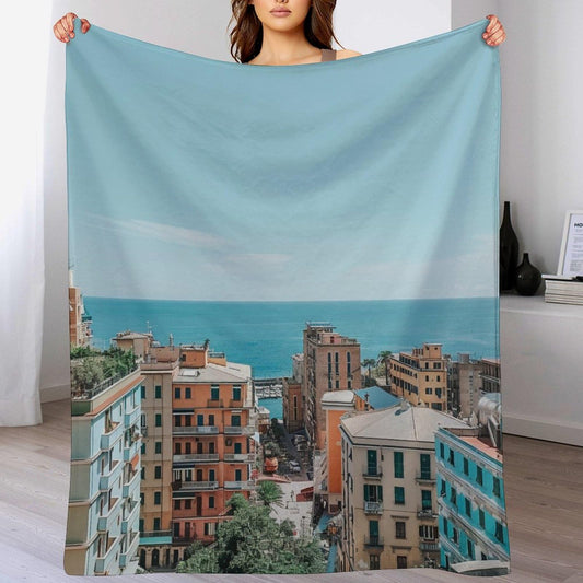 HDESDIS Coastal Cityscape Throw Blanket, Soft Cozy Warm Nautical Seaside Architecture Flannel Blankets for Sofa Couch Bed, 50x60 Inch