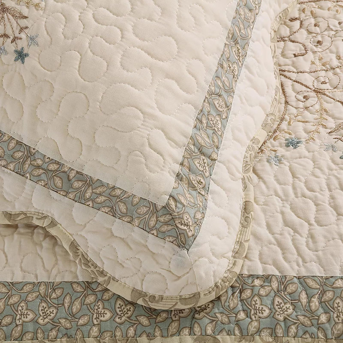 ROOMLIFE Quilt Set Queen Size 3D Floral Embroidery Pattern 3-Piece Cotton Reversible Quilted Embroidered Decorative Bedspreads Coverlet Bedding Set, Lightweight &Soft, All Season(86.6" X 94.4")