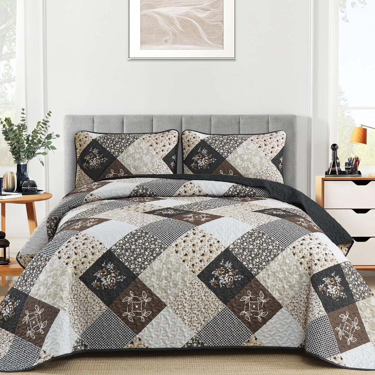 Dinjoy Black Brown Quilt Set King Size,Reversible Floral Plaid Patchwork Pattern Bedding Set Soft Microfiber Lightweight Bedspread Coverlet 3 Piece Spring Summer Use (110"×90")