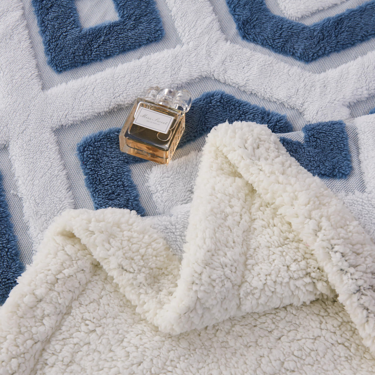 LEVINIS Boho Sherpa Fleece Blanket 80'' × 90'', Ultra Soft Aztec Queen Blanket for All Season, Cozy, Plush, Bohemian Throw Blankets for Bed/Couch/Sofa/Office/Camping, Blue